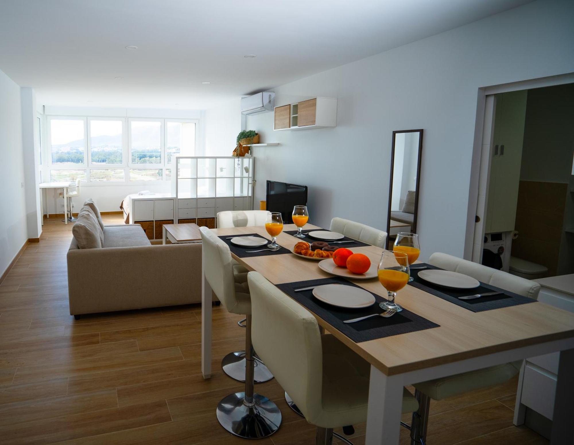 Sunstay Guadalmar Loft Seaview Appartement