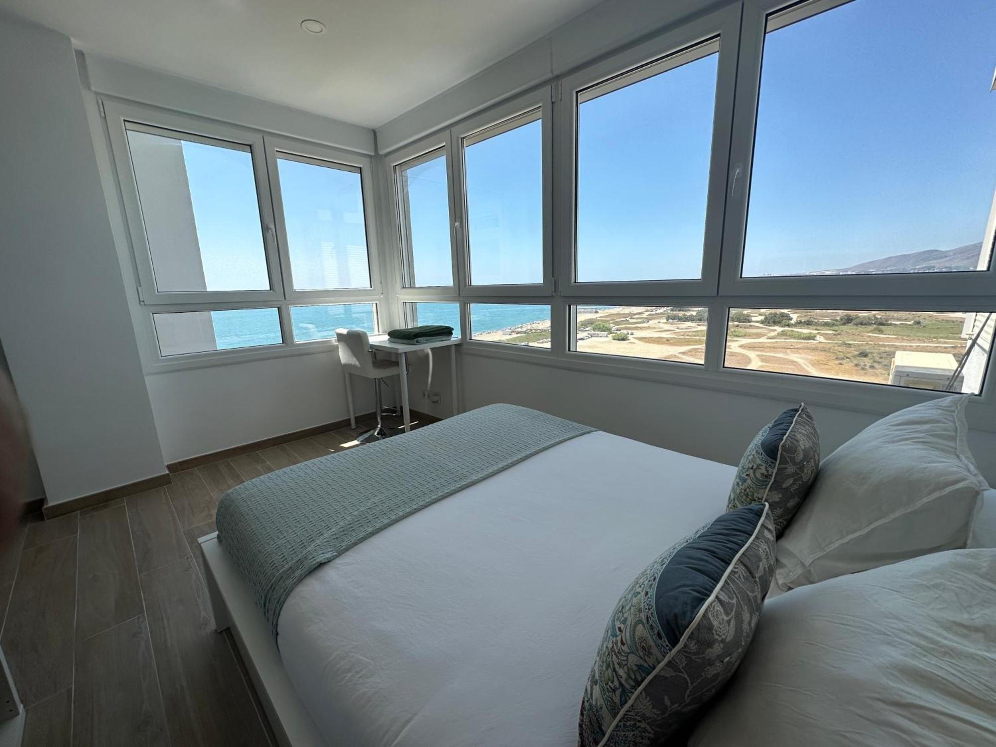 Sunstay Guadalmar Loft Seaview Appartement Málaga